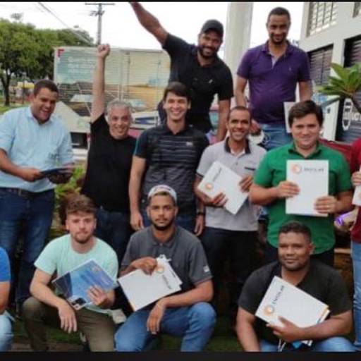 Especialista em energia solar por RY Solar  