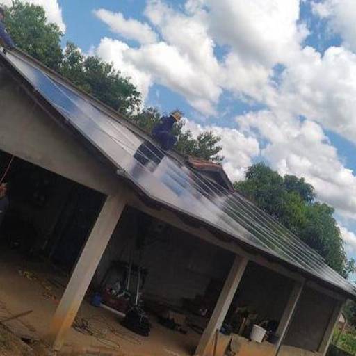 Instalação de Inversores Híbridos em Chácara por New Solar - Empresa de Energia Solar em Goiânia