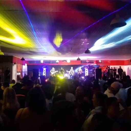 Sonorização e Iluminação para Shows por NTN Produções & Eventos