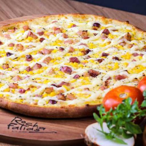 Pizza Milho com Bacon por Rocha Farias Burguer e Pizzaria