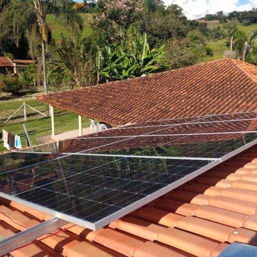 Instalação de Energia Solar Residencial em Piranguinho/MG - Cliente: Claudio Rebello por Solar Tech - Energia Solar