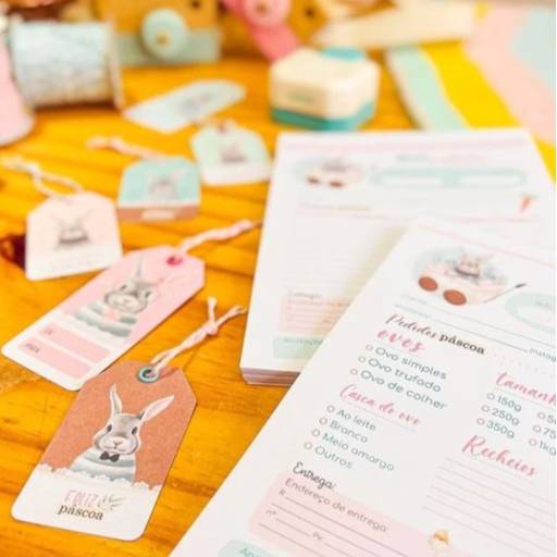 Papelaria para a Páscoa em Bauru por Ca Design - Identidade Visual e Logotipos