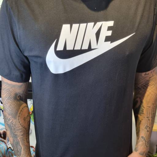 Comprar o produto de Camiseta Nike preta em Camisetas pela empresa Beckhan Mens Wear em Bauru, SP por Solutudo