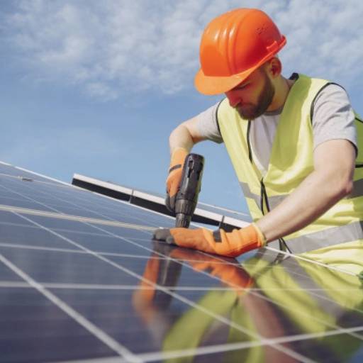 Comprar o produto de Empresa Especializada em Energia Solar em Energia Solar pela empresa Frisolar Energia Solar em Nova Friburgo, RJ por Solutudo