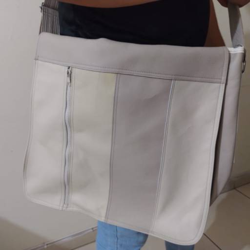 Bolsa transversal de couro legítimo por Maximo's Couro - Cintos, Bolsas e Artigos em Couro