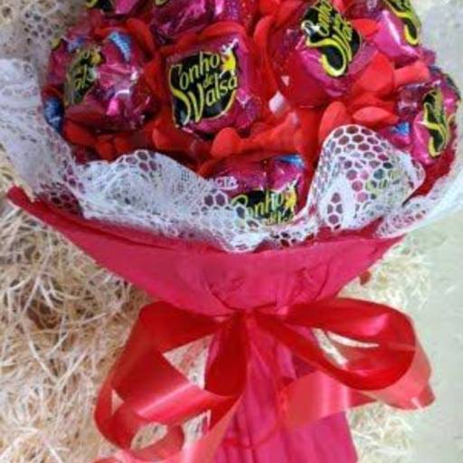 Buquê de Bombom  por Recanto Das Flores Embu