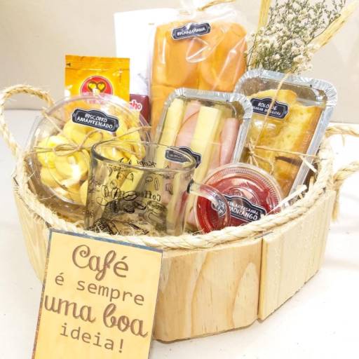 Cestas de Dia das Mães por Recanto Das Flores Embu