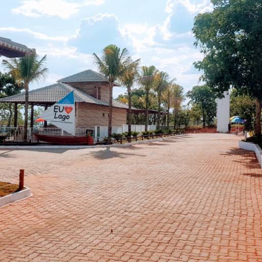 Condomínio Vilas Bouganville por Peterson Garcia Corretor de Imóveis 