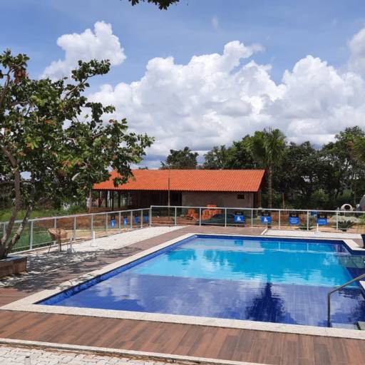 Condomínio Vilas Bouganville por Peterson Garcia Corretor de Imóveis 