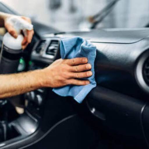 Comprar o produto de Higienização de veículos em Higienização Automotiva pela empresa F&S Clean Limpeza de Sofá em Itapecerica da Serra, SP por Solutudo