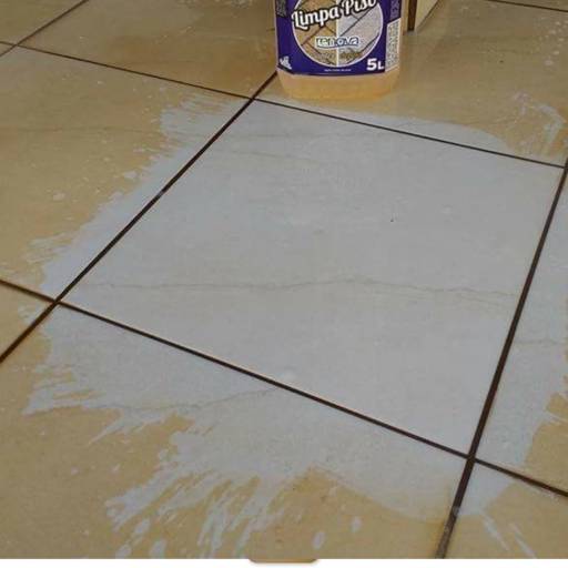 Limpa Piso em Itaí, SP por In Casa Decorações e Utensílios
