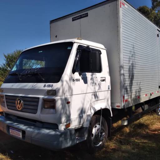 Caminhão de mudanças