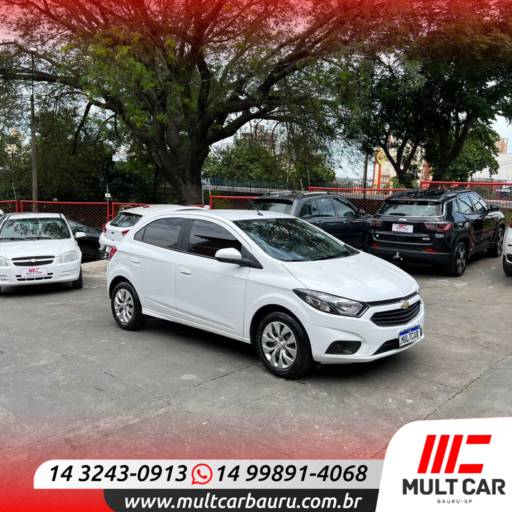 ONIX HATCH 1.4 4P FLEX LT AUTOMÁTICO em Bauru  por Mult Car Bauru