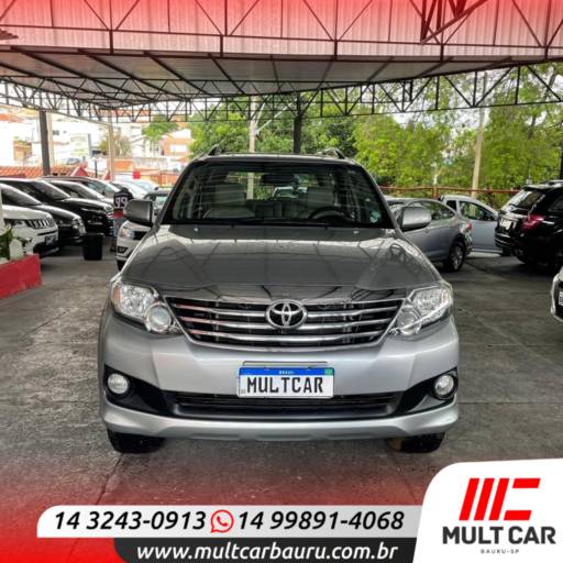 HILUX SW4 2.7 16V 4P SR AUTOMÁTICO por Mult Car Bauru