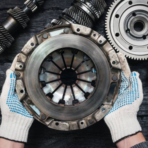 Troca de Embreagem em Bauru  por Oficina Bueno - Mecânica 24h