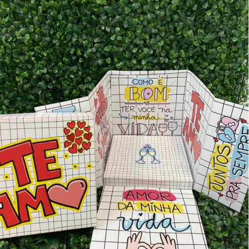 Caixa Explosão Te Amo para dia dos namorados em Bauru por Renata Embalagens