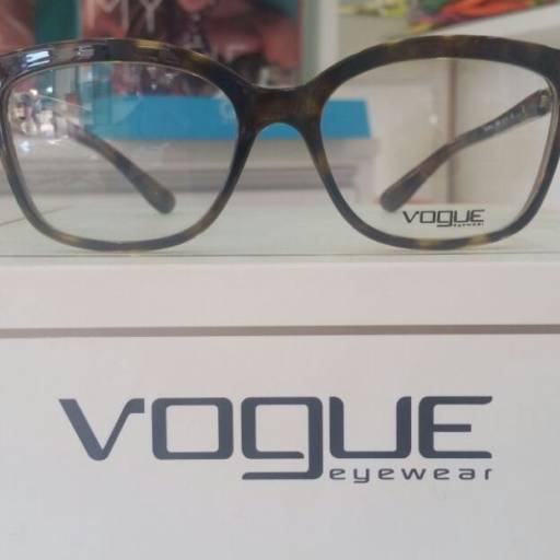 Comprar o produto de Vogue 2981L em Vogue pela empresa Ótica Foco em Dourados, MS por Solutudo