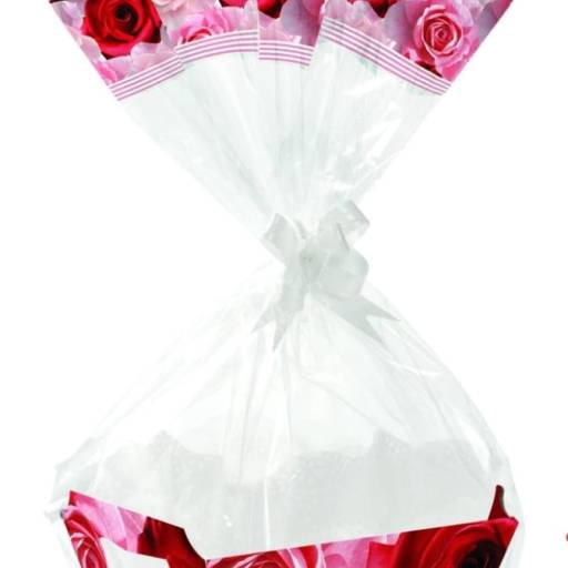Comprar o produto de Cesta com rosas para dia dos namorados em Bauru em Embalagem pela empresa Renata Embalagens em Bauru, SP por Solutudo