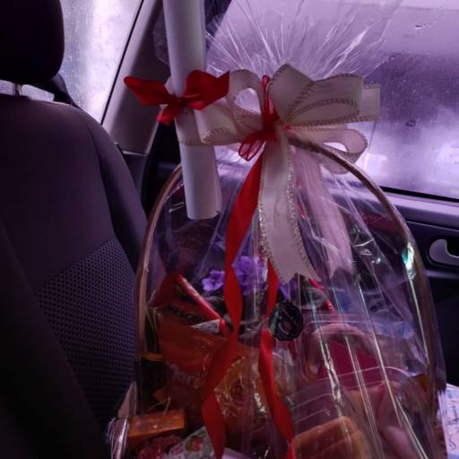 Cesta Personalizada para Presentear  por Doces & Doces - Confeitaria
