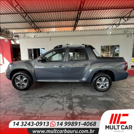 DUSTER OROCH 1.6 16V 4P FLEX DYNAMIQUE em Bauru  por Mult Car Bauru