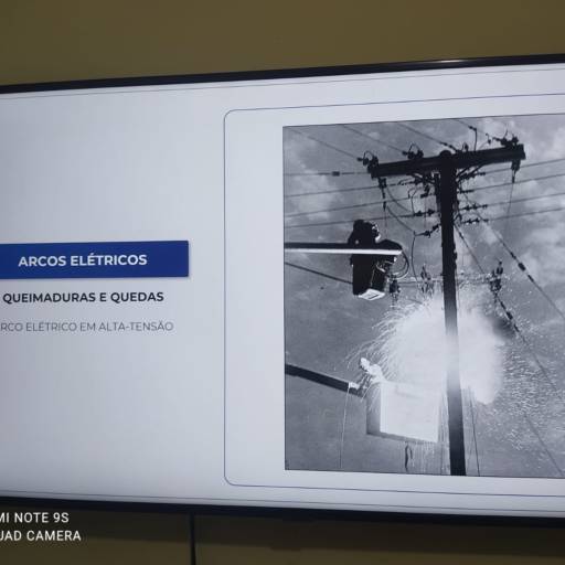 Treinamento NR10 por Ícone Consultoria