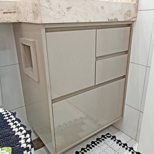 Banheiro planejado por HOME ART MÓVEIS PLANEJADOS