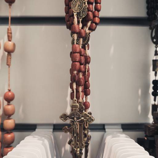 Terços em Metal por Livraria Sagrada Família