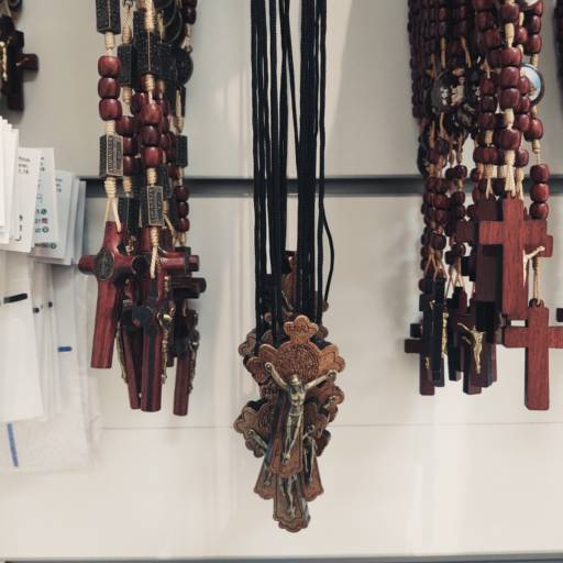 Terços em Metal por Livraria Sagrada Família