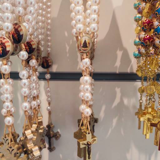 Terços em Metal por Livraria Sagrada Família