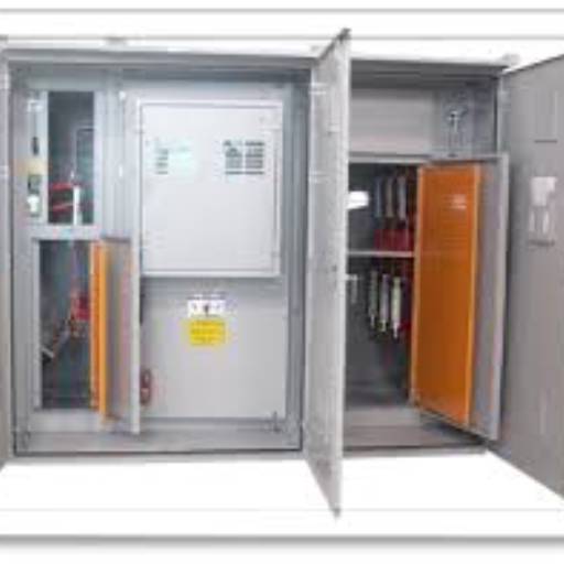 Serviço de manutenção em cabine primaria 