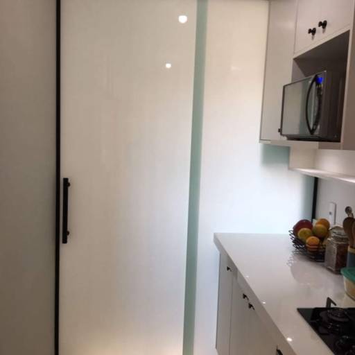 Porta duas folhas branca