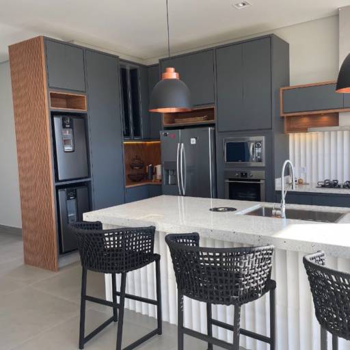 Projeto de Interiores – Elegância e Conforto na Riviera de Santa Cristina II/SP
