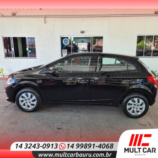 ONIX HATCH 1.4 4P FLEX LT em Bauru por Mult Car Bauru