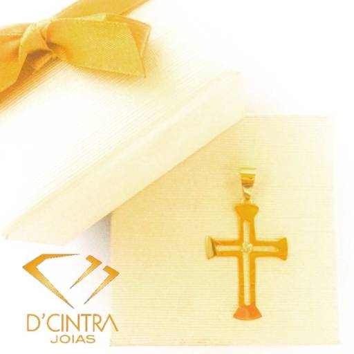 Comprar o produto de Pingente de Crucifixo Ouro em Bauru em Pingentes pela empresa D'Cintra Joias em Bauru, SP por Solutudo