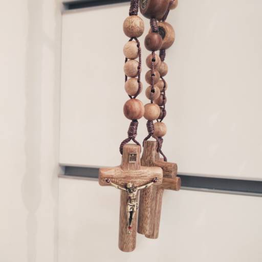 Terço em Madeira por Livraria Sagrada Família