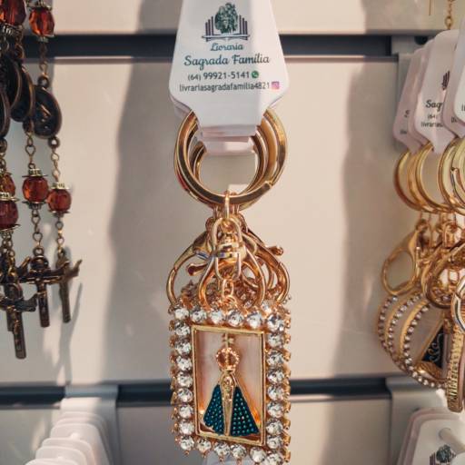 Chaveiro  por Livraria Sagrada Família
