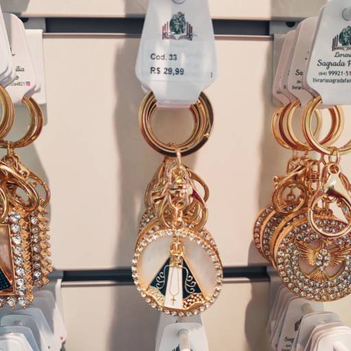 Chaveiro  por Livraria Sagrada Família