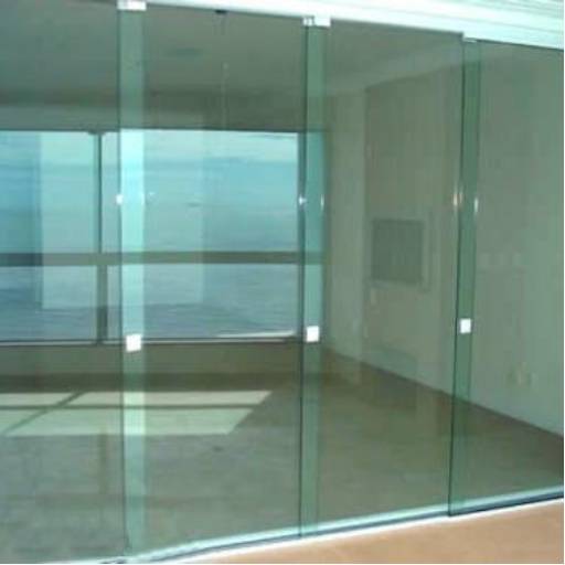 Comprar o produto de Vidros comuns em Vidraçarias pela empresa Glass Service Vidraçaria em Avaré, SP por Solutudo
