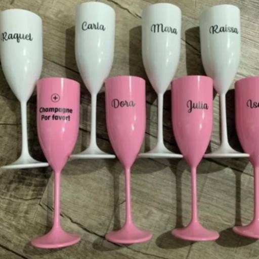 Taças de Gym e Taças de Champagne personalizadas. por MR Personalizados