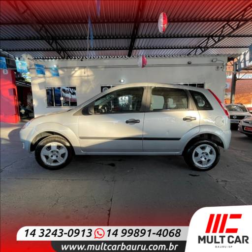 FIESTA HATCH 1.0 Bauru por Mult Car Bauru