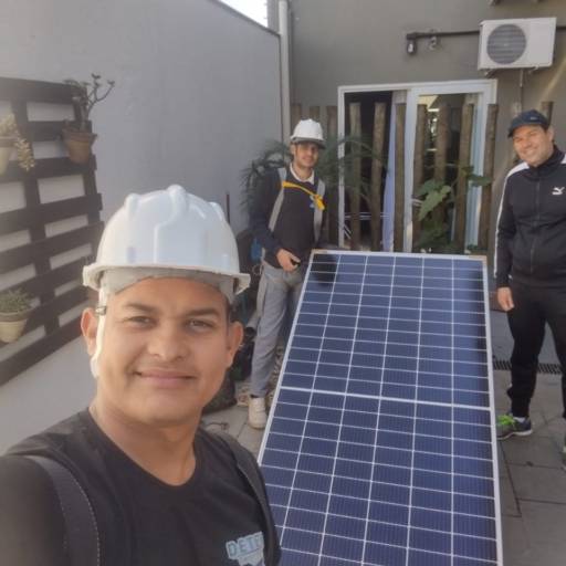 Comprar o produto de Empresa Especializada em Energia Solar​ em Energia Solar pela empresa Detek Energia Solar em Itapecerica da Serra, SP por Solutudo