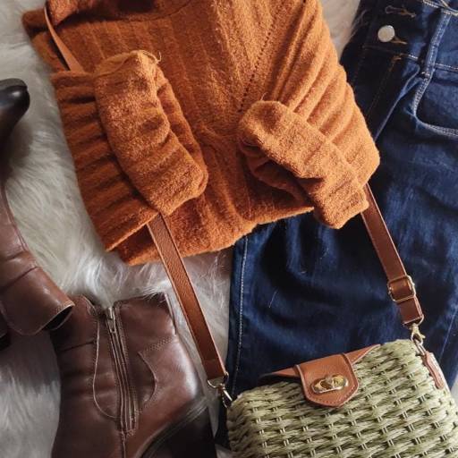 Roupas modernas por Cravo&Canella Brechó