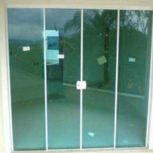 Comprar o produto de Portas em Vidraçaria pela empresa Vidracaria Decor-Vidros em Itapeva, MG por Solutudo