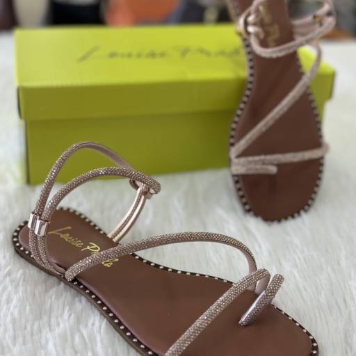 Sandália Rasteirinha Louise Prado feminina adulta em Uberlândia, MG por Lojas Dom Flavittos