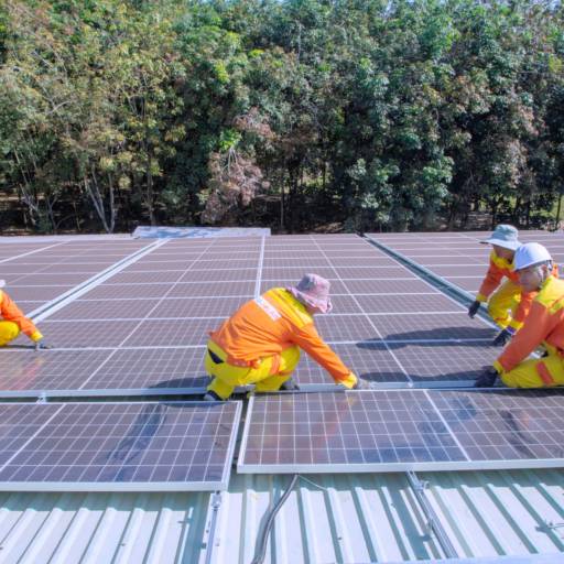 Comprar o produto de Empresa de Energia Solar em Energia Solar pela empresa ÍLIUN - ENERGIA FOTOVOLTAICA em Igaratá, SP por Solutudo