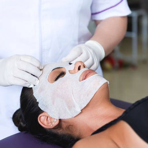 Limpeza de Pele com máscara por Spa Express