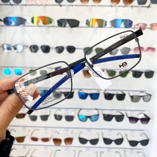 Óculos de grau masculino por Ótica Rio Branco