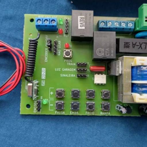 Central Flex AGL - Serve para várias marcas de Automatizadores na frequência 433mhz por MS Seg Distribuidora Serviços e Manutenção