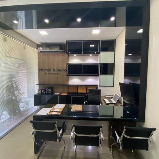 Interior Comercial por LAÍS GRUBERT Arquitetura, Design e Execução