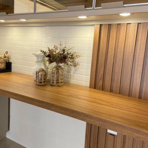 Arquiteta  por LAÍS GRUBERT Arquitetura, Design e Execução